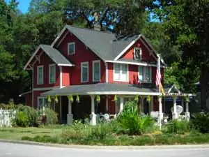 Helen Hersey Realty Historic home in Melrose FL